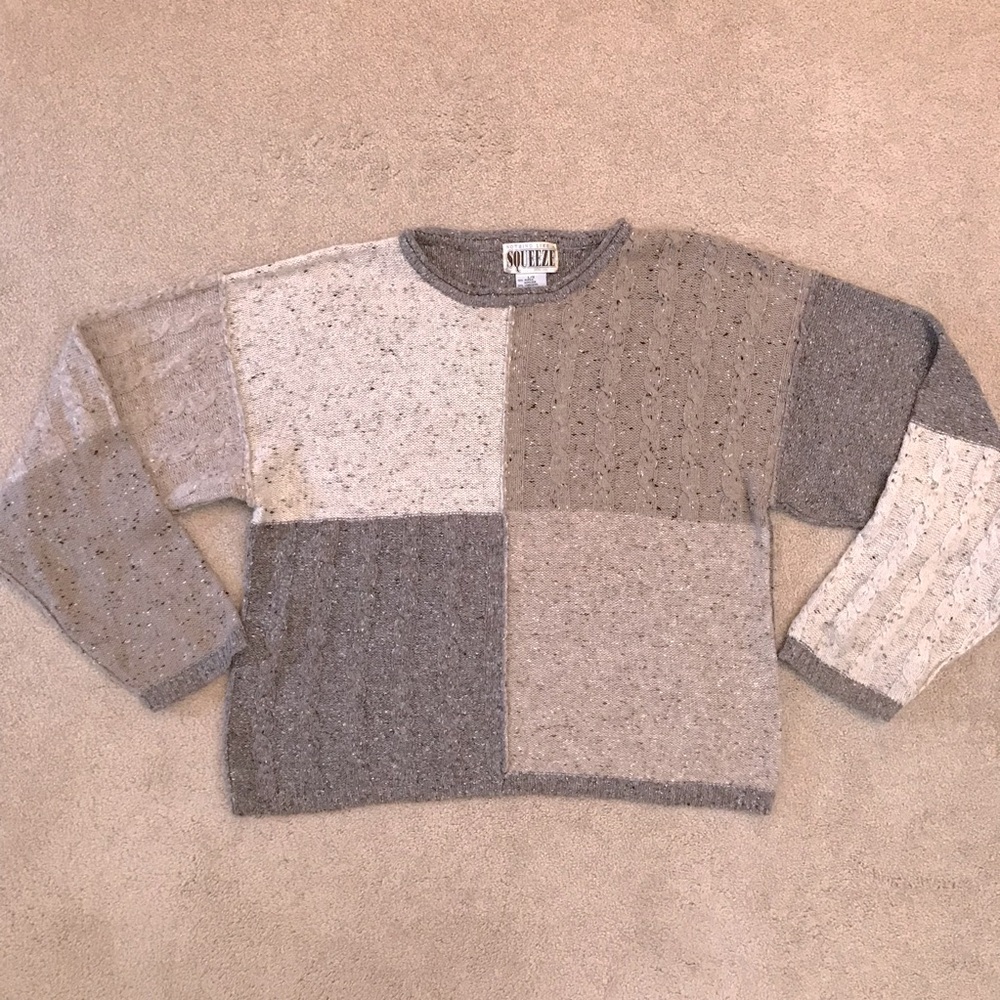 Vintage 80s Oversized Lightweight Crewneck Sweater Size Large Acrylic Wool Tan